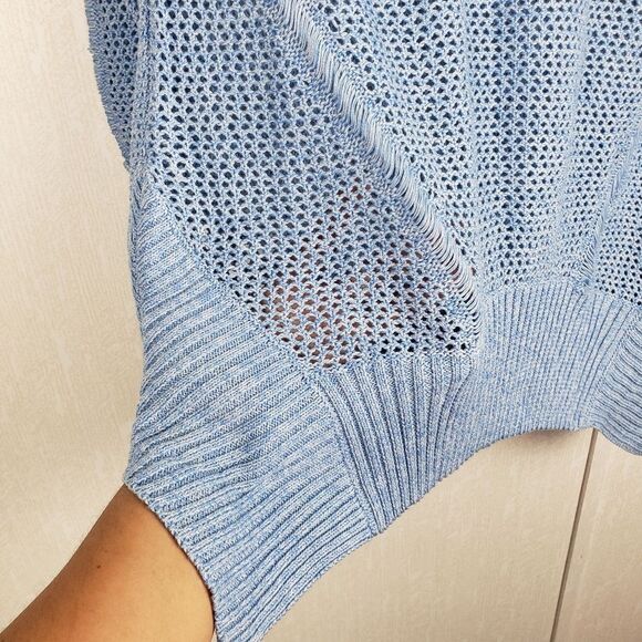 Nwt Willow & Clay Cold shoulder sweater from Nordstrom - Picture 5 of 10